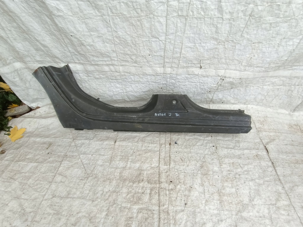 Купити Opel astra j поріг правий