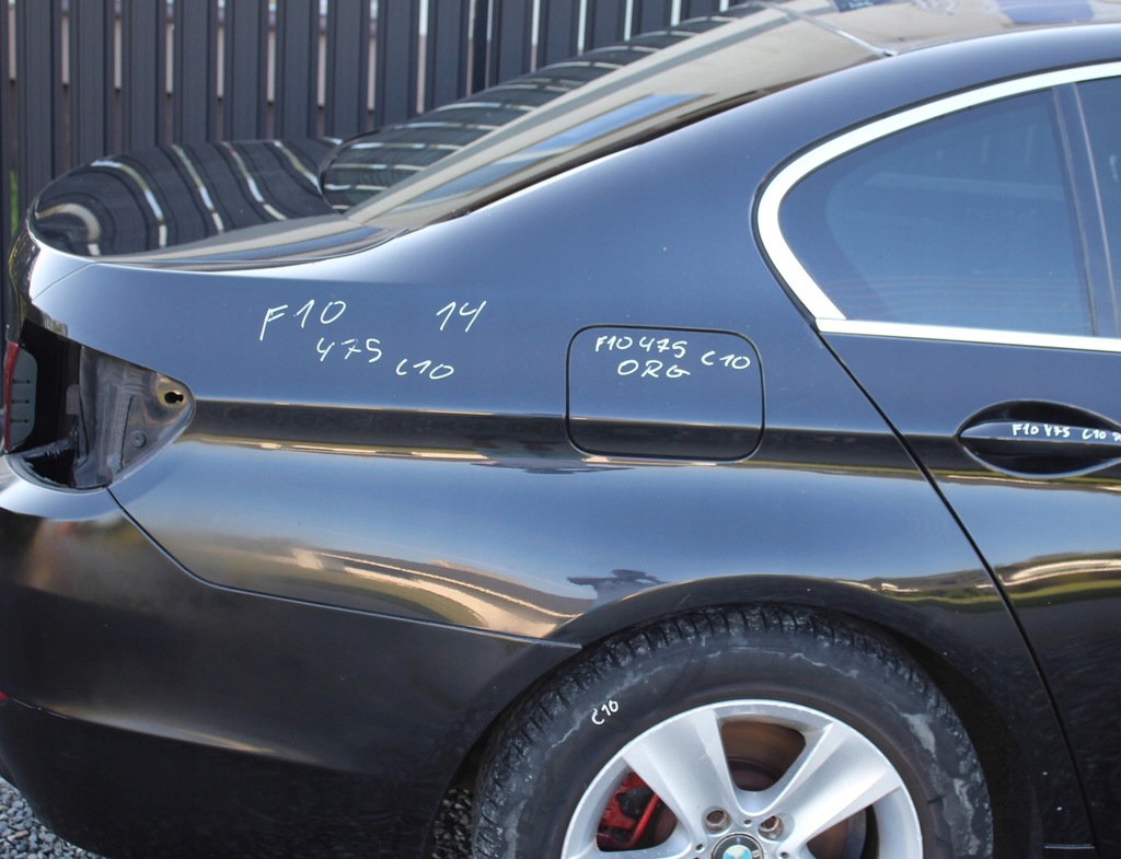 фото №1, Четверть крыло правый задняя bmw f10 475 blacksapphire