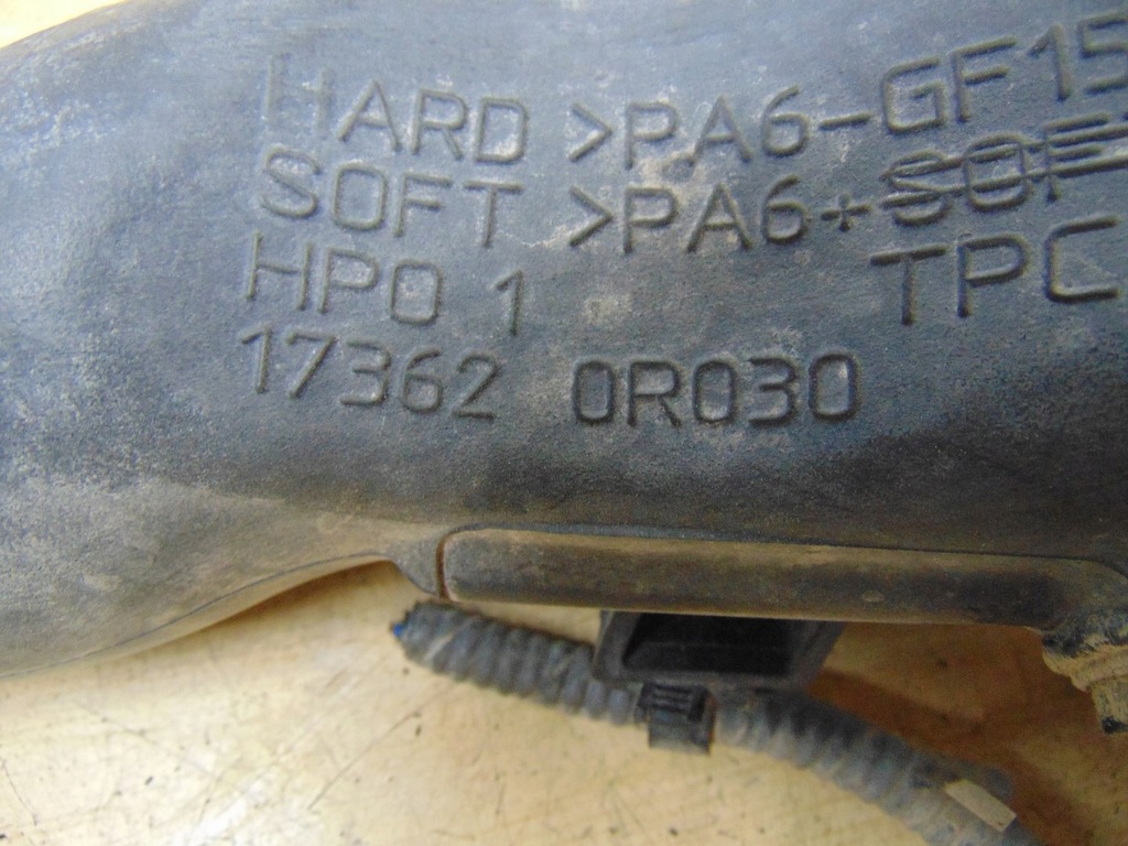 фото №9, Труба шланг повітря avensis t27 2.0d 173620r030