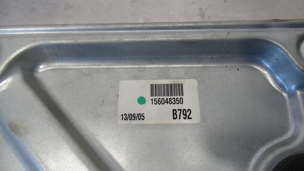 Підйомник вікон правий перед alfa romeo 159 1.9jtd Київ