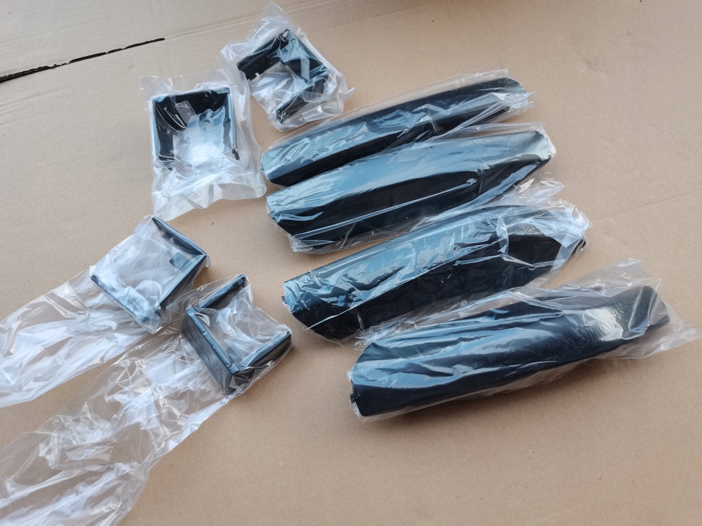 Купить Vw caddy 2k5 рейлинги кровельные комплект . новая  короткие