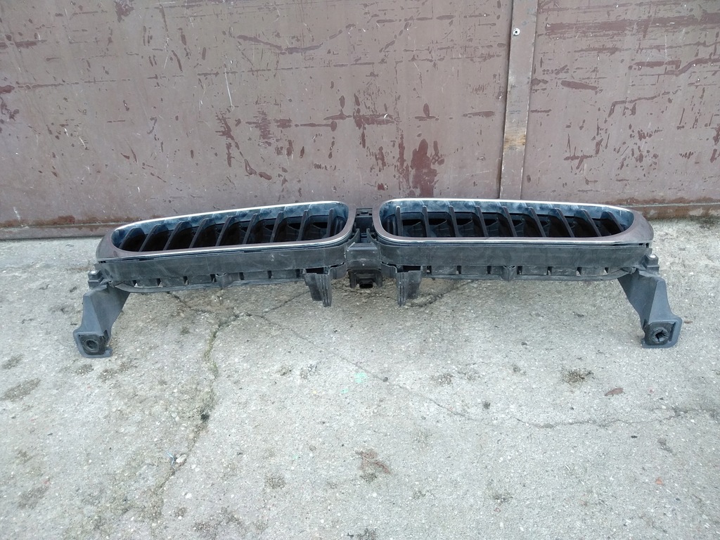 фото №4, Шторка жалюзи впуск решётки радиатора bmw 5 g30 7474368