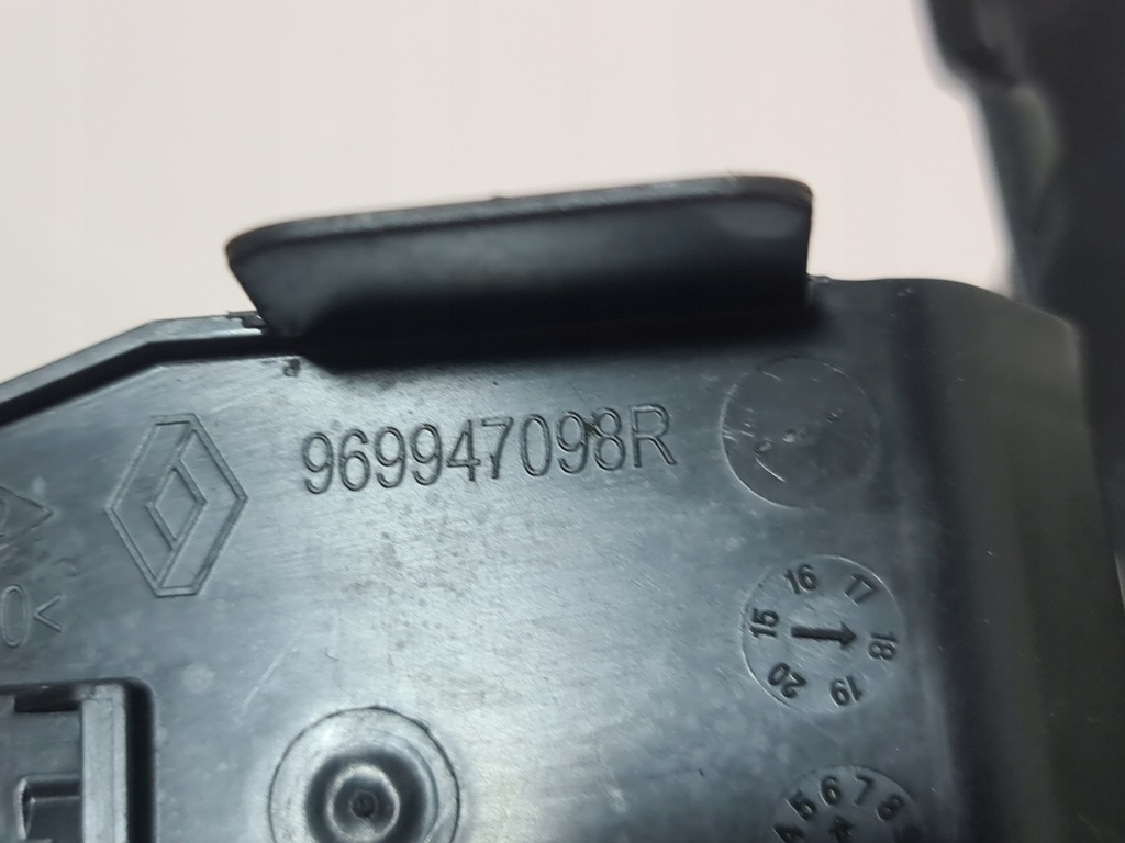 фото №4, Кронштейн напрямна кронштейн бампера renault megane iv 969947098r