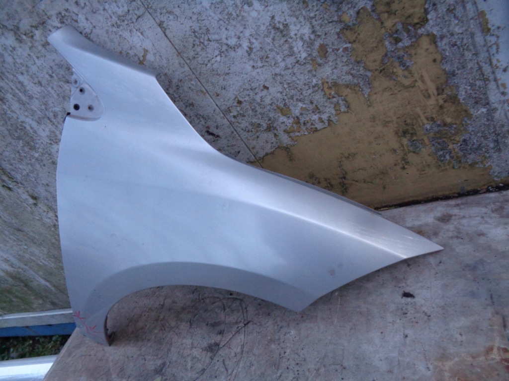 Крило передній правий renault megane 3 3 Ціна