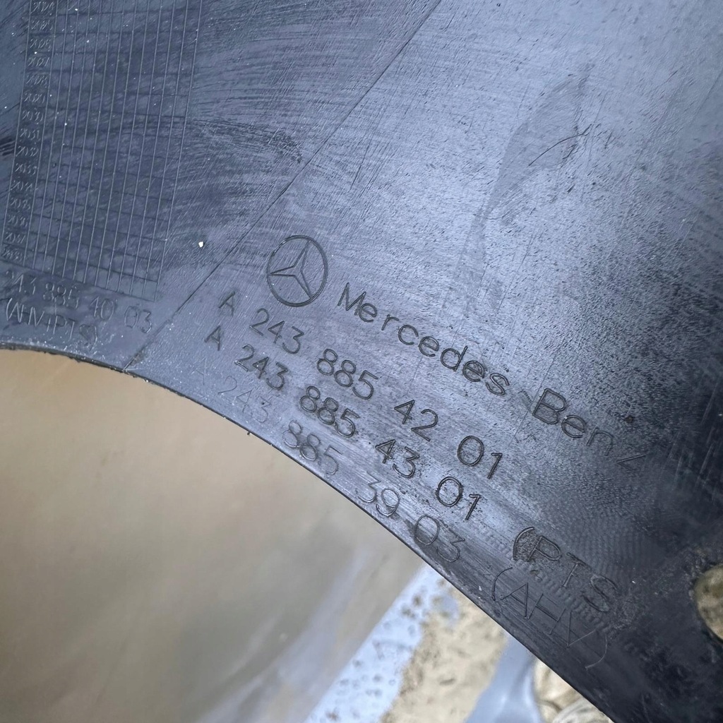 фото №14, Mercedes eqa a2438854201 бампер задний задняя накладка спойлер pdc хром