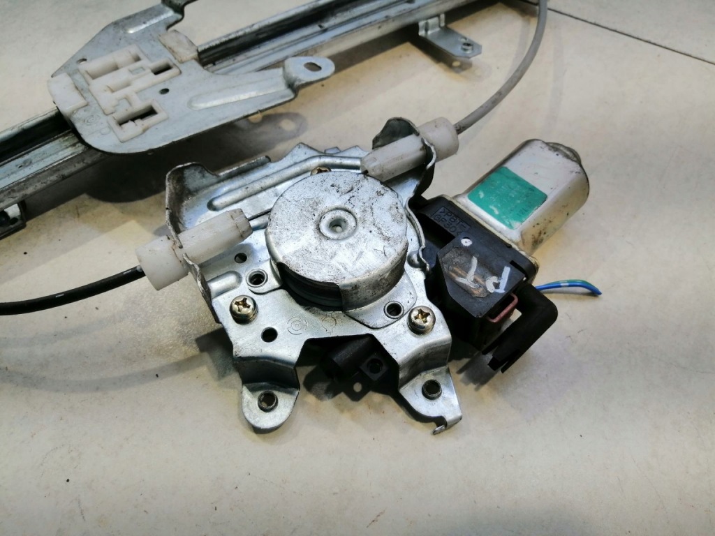 фото №12, Подъемник стекло правый задняя x-trail i t30 2.0