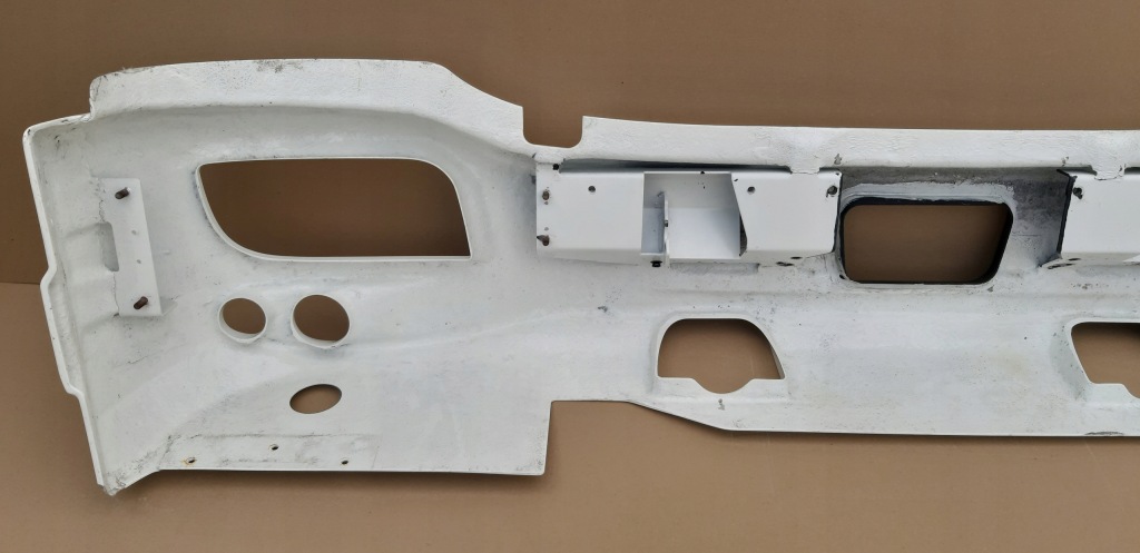 фото №10, Iveco bus camper бампер перед передній