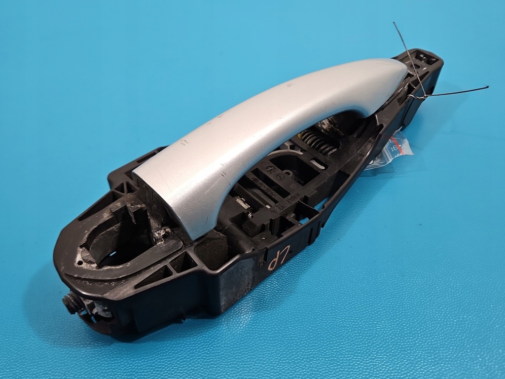 Купити Ручка перед ліва зовнішня citroen c-elysee ii 12- сріблястий ezrc