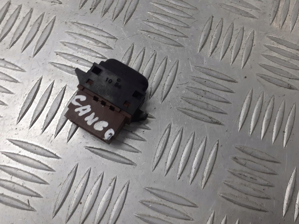 фото №1, Кнопка переключатель замка центрального renault kangoo i 7700845435