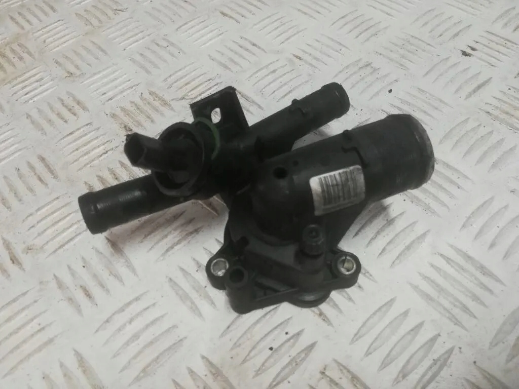 фото №1, Renault laguna iii 2,0 dci корпус термостата