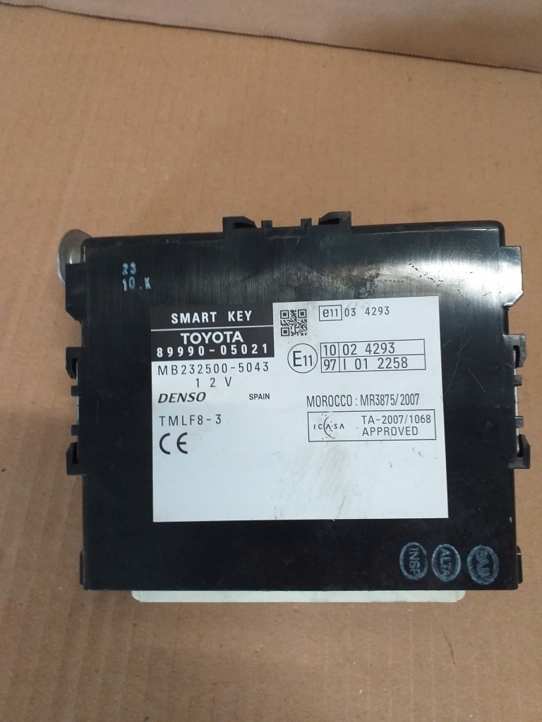 фото №1, Toyota avensis t27 модуль smart key блок керування