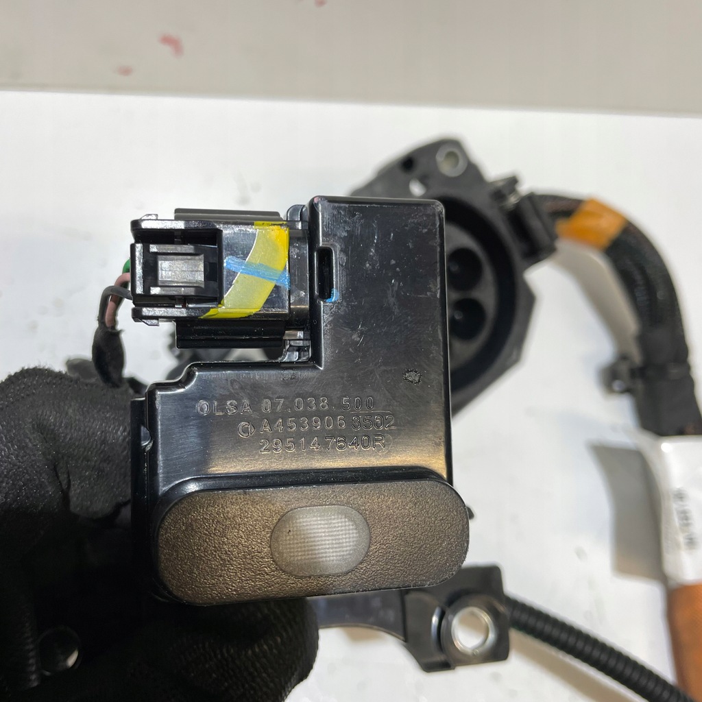 фото №11, Renault twingo iii z.e. роз'єм заряджання 242442073r 296959050r 295147640r