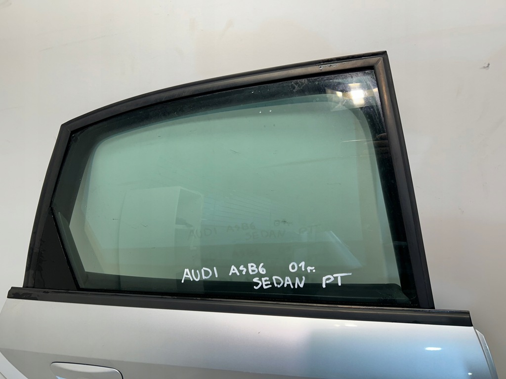 фото №1, Дверь правый задняя задние audi a4 b6 sedan