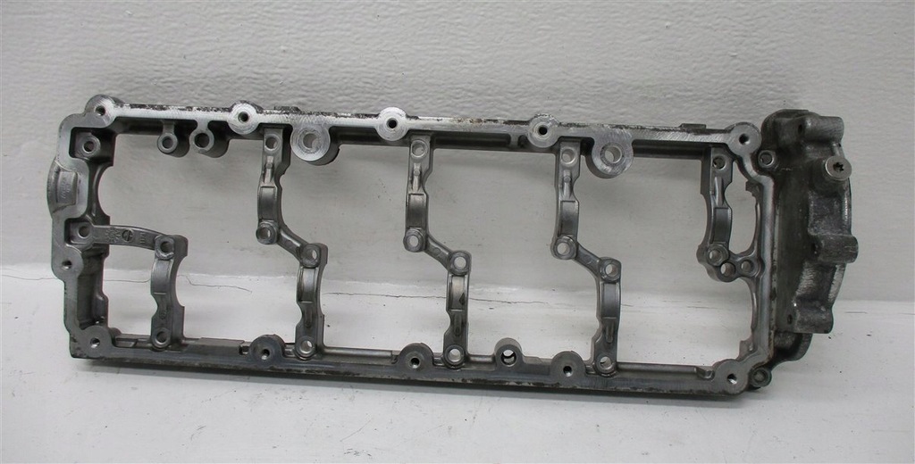 фото №1, Рамка головки l audi a8 d4 q7 4.2 tdi cds 057285h