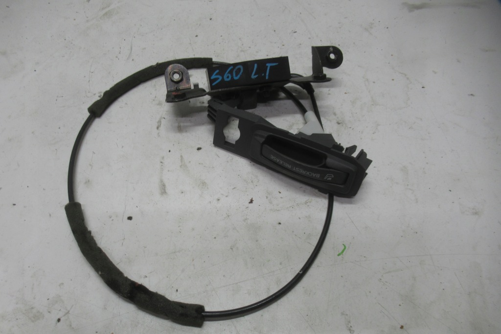 фото №1, Volvo s60 04r замок сиденье левый задняя