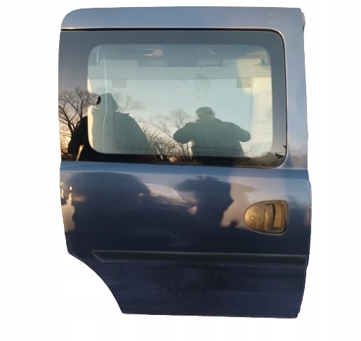 фото №1, Дверь сдвижные правое opel combo c откидная стекло