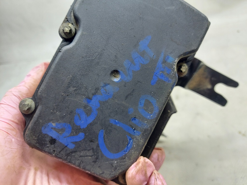 фото №9, Renault clio iii насос abs 8200559749 0265800559