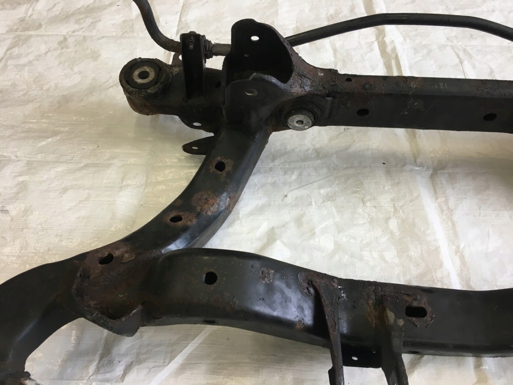 фото №4, Audi a4 b6 oś задня підвіска балка задня 4x4