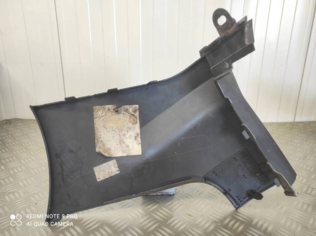 Уголок бампера левый задний  ford transit courier et7617927a в Украине