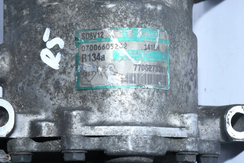 фото №4, Компресор кондиціонера 7700273801 renault clio ii