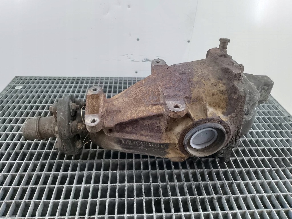 Диференціал задній mercedes-benz w126 1233510101 2.8 Недорого