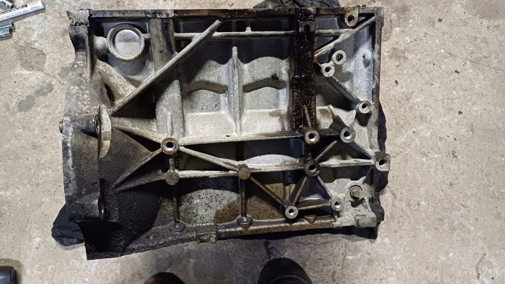 фото №9, Ford c-max mk2 1.6 b блок двигателя pnda