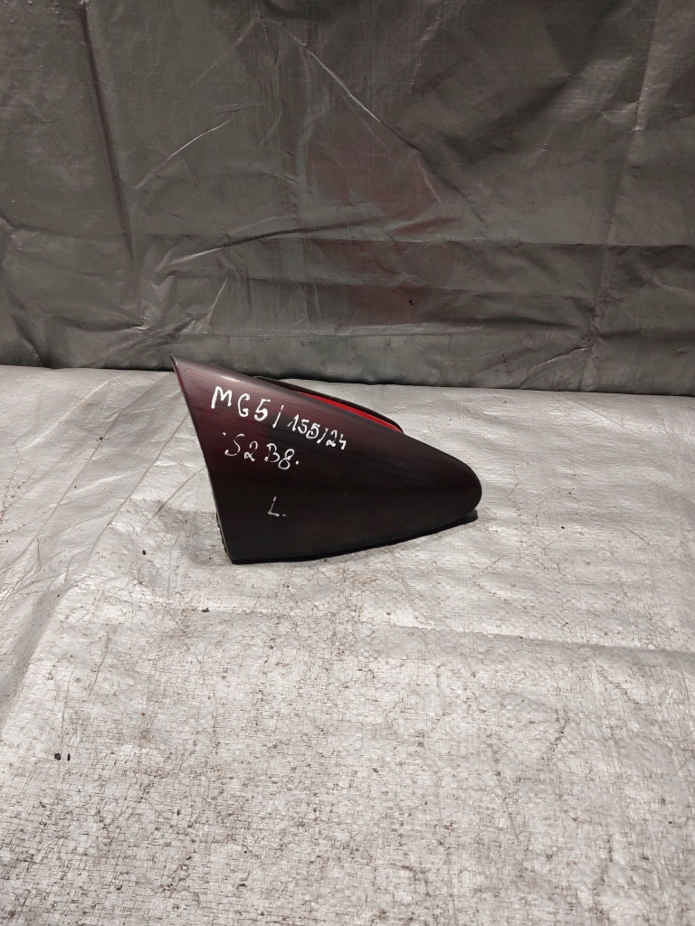 фото №1, Alfa romeo 147 лампа крышки левая задняя 46556346