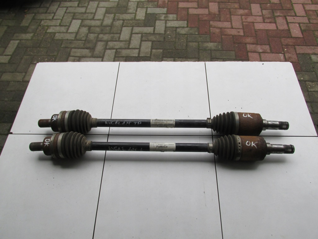 Купити Привідний вал задні 4x4 kuga mk1 2,0 tdci 2012 рік