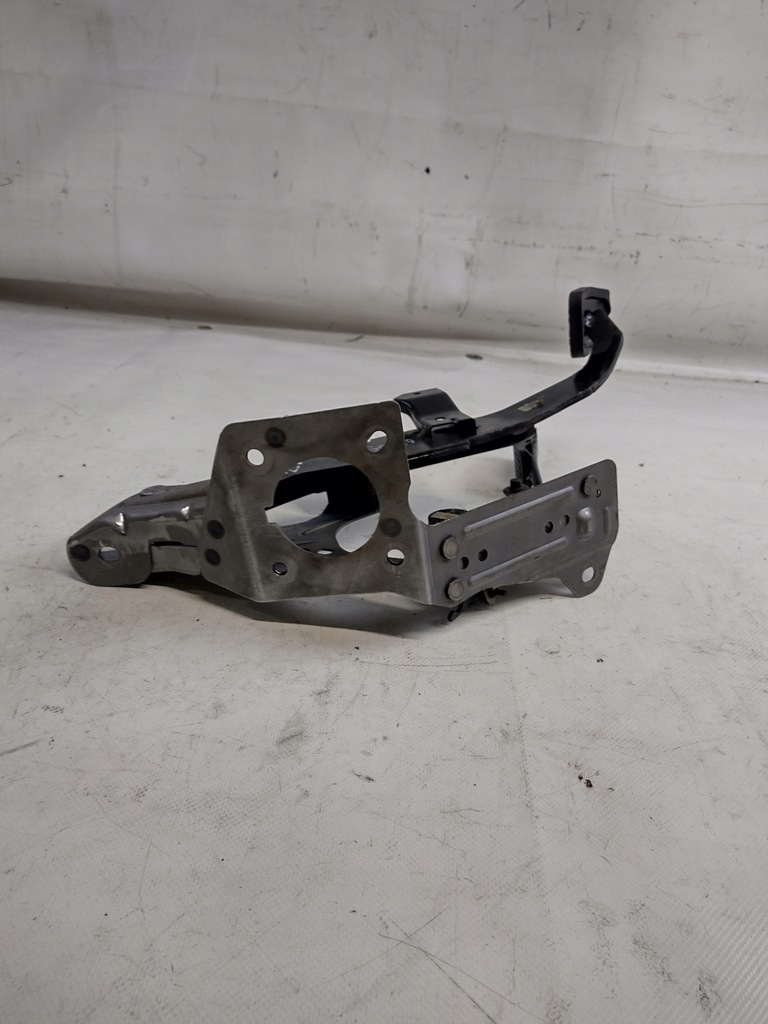 фото №13, Педалі газу, гальма mazda 5 1,8b