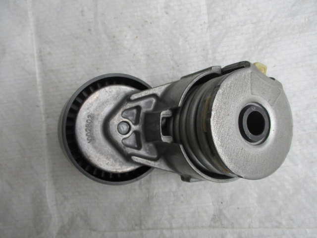 Dacia 1.5 dci ремень натяжитель генератора комплект  новый Доставка