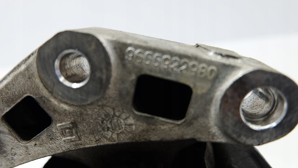 фото №9, Citroen ds4 1.6 thp подушка двигателя