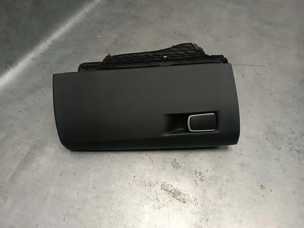 фото №1, Бардачок bmw 3 f30 f31