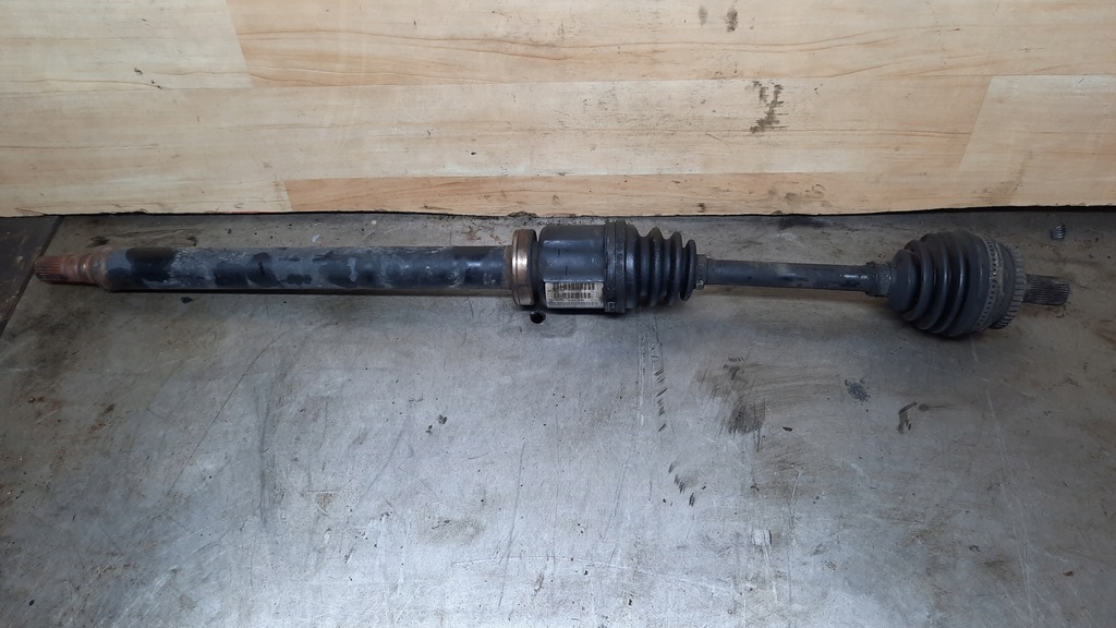 фото №1, Приводной вал правая volvo s60 v70 ii 2.4b автоматическая коробка передач