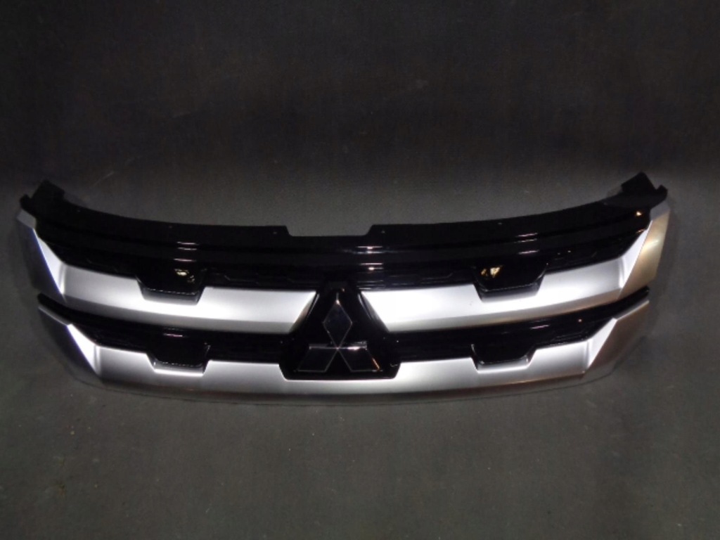 фото №1, Mitsubishi outlander iii sport 19- решётка радиатора решётка радиатора