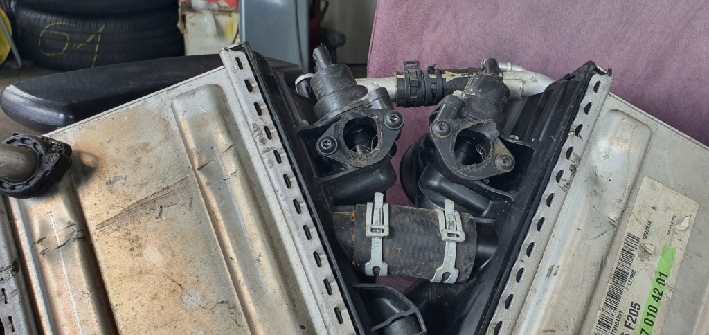 In25 интеркулер mercedes w205 6.3 s amg a1770901214 с Разборки