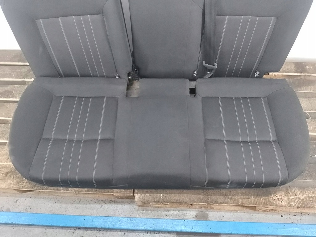 фото №8, Заднє сидіння задня citroen c4 ii хетчбек