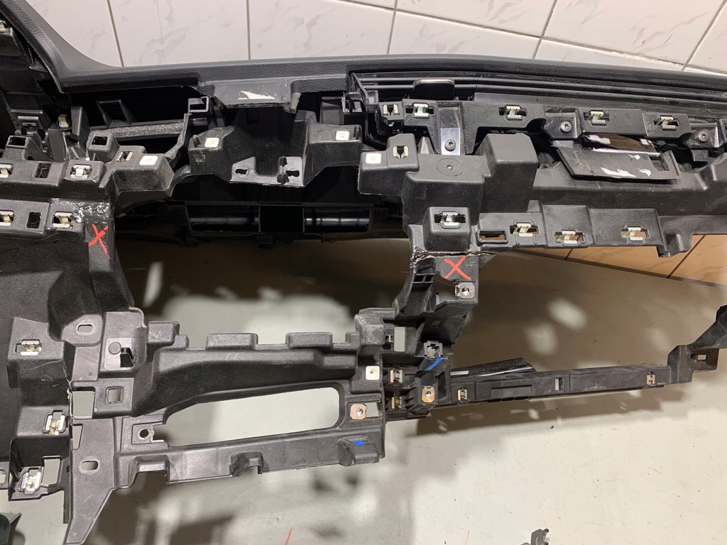 фото №2, Консоль панель приладів оригінал renault clio v lift e-tech alpine