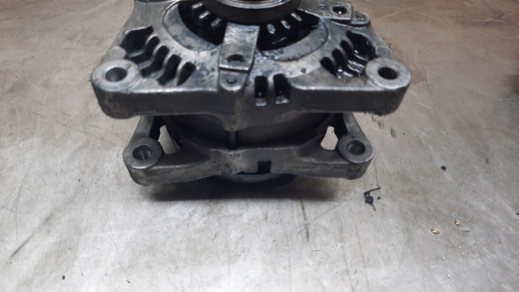 Генератор ford mazda citroen volvo 2.0 hdi Цена