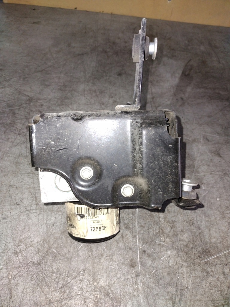 фото №3, Opel оригинальный номер 13332549