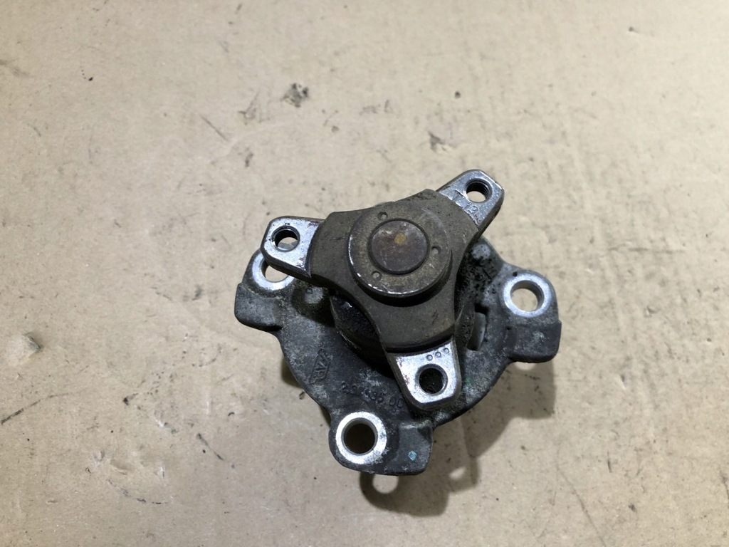 фото №1, Насос wody renault 2.0 dci 8200332040