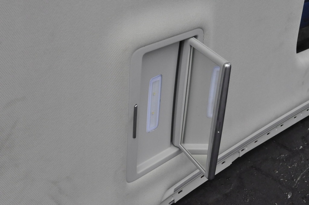 фото №7, Audi a8 d4 long потолок потолок крыша