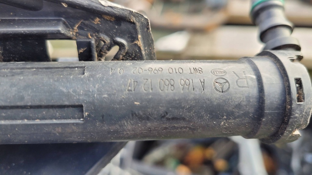 фото №9, Mercedes ml 166 направляющая кронштейн правое омыватель фара 1666200291