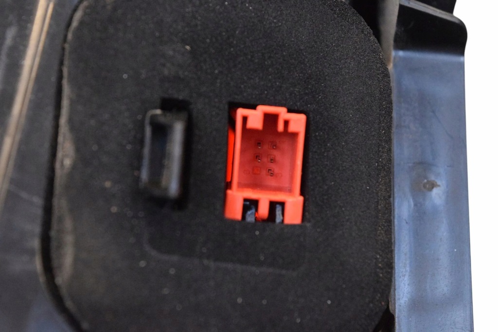 фото №6, Audi q5 sq5 2018 правая сторона лампа задняя