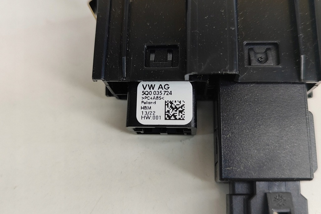 фото №10, Volkswagen passat b8 роз'єм usb/aux-in port 5g0035222h 2014 25015441 nowe