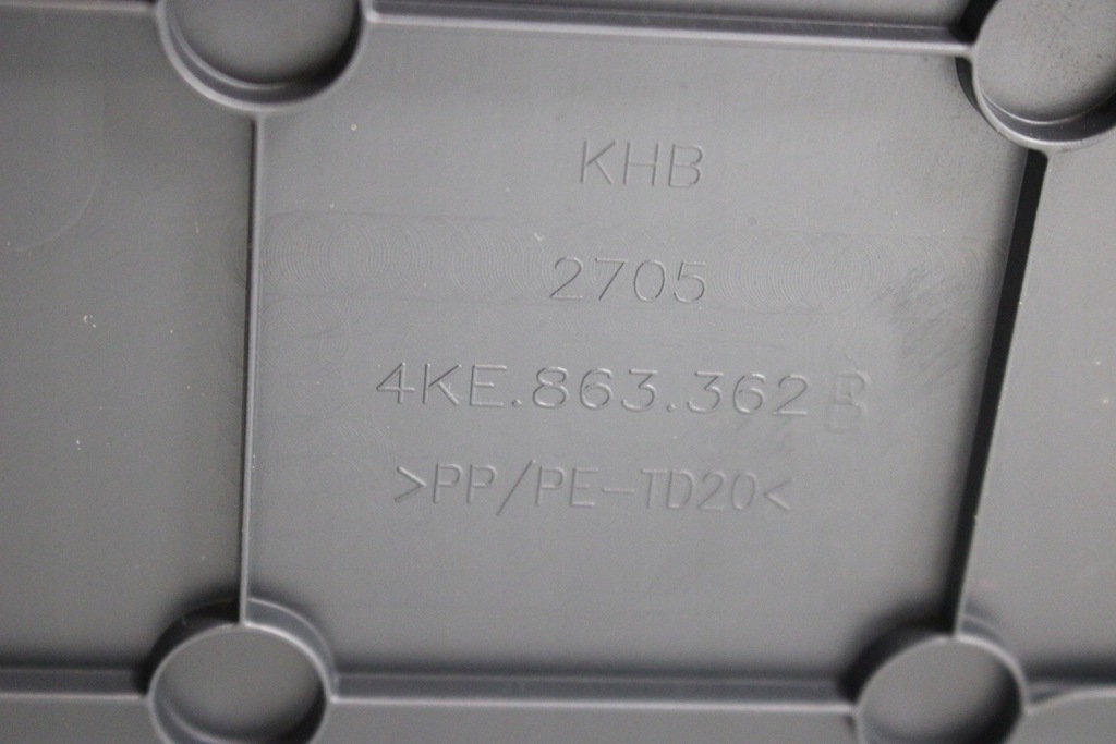 фото №10, Audi e-tron защита крышка двигателя 4ke863463 4ke863362b 4ke863369 etron 4ke