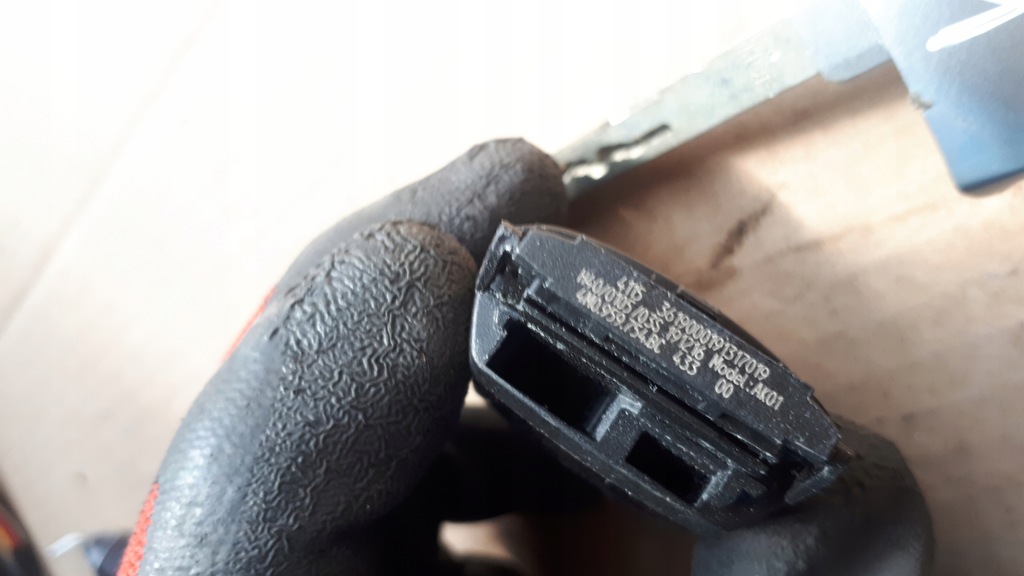 фото №11, A4 b9 8w ключ pilot 4m0959754bc a5 8w