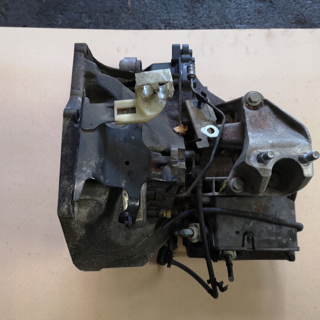 фото №1, Ford b max b-max коробка передач передач механическая 1.0 ecoboost