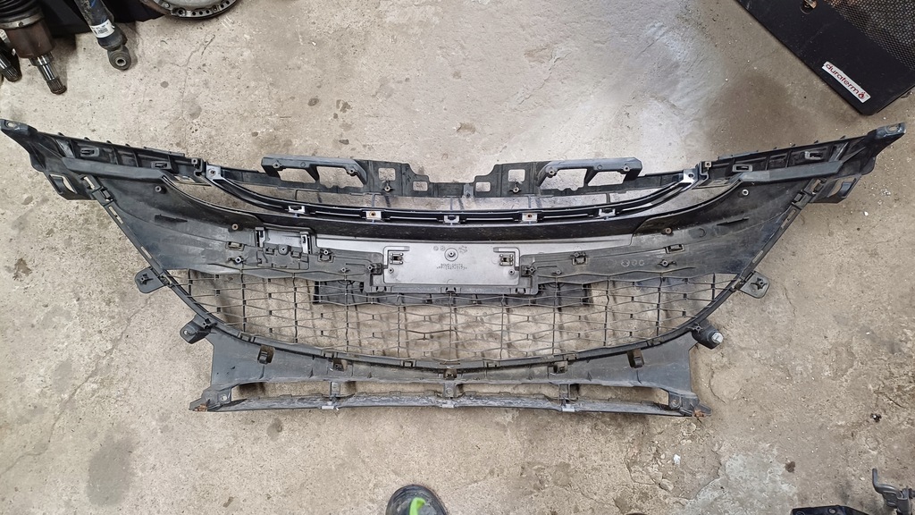 фото №10, Mazda 3 09-13 bl sport решётка решётка радиатора бампера bcm5-501t2