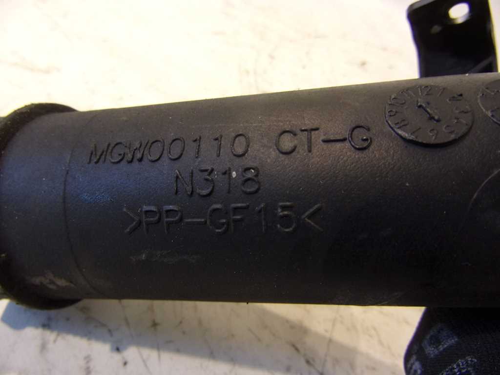 фото №4, Chrysler 300c lancia thema 3.0 11- шланг інтеркулер