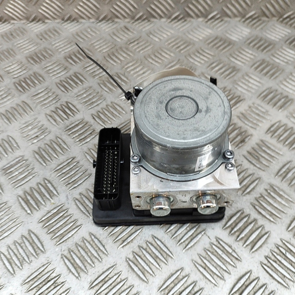 фото №1, Audi q4 sportback e-tron 2021 насос abs